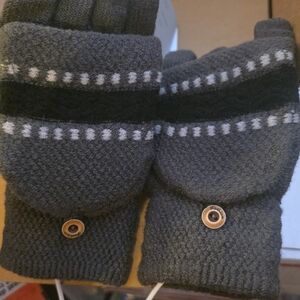 Gray Knitted Convertible Mittens Heated